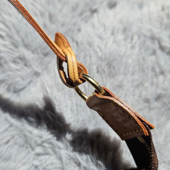 Authentic Louis Vuitton Pochette Accessoire Monogram- Excellent Condition - Picture 13 of 16